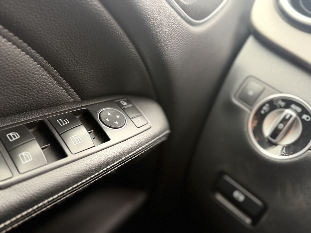 Mercedes-Benz Třídy B Kombi 1,5 l 80 kw