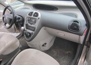 Citroën Xsara Picasso Kombi 1,6 l 80 kw