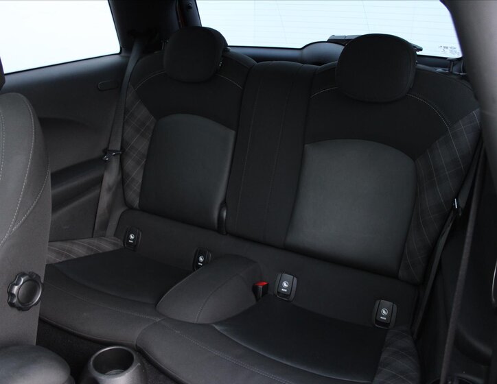 Mini Cooper S Hatchback 2,0 l 141 kw