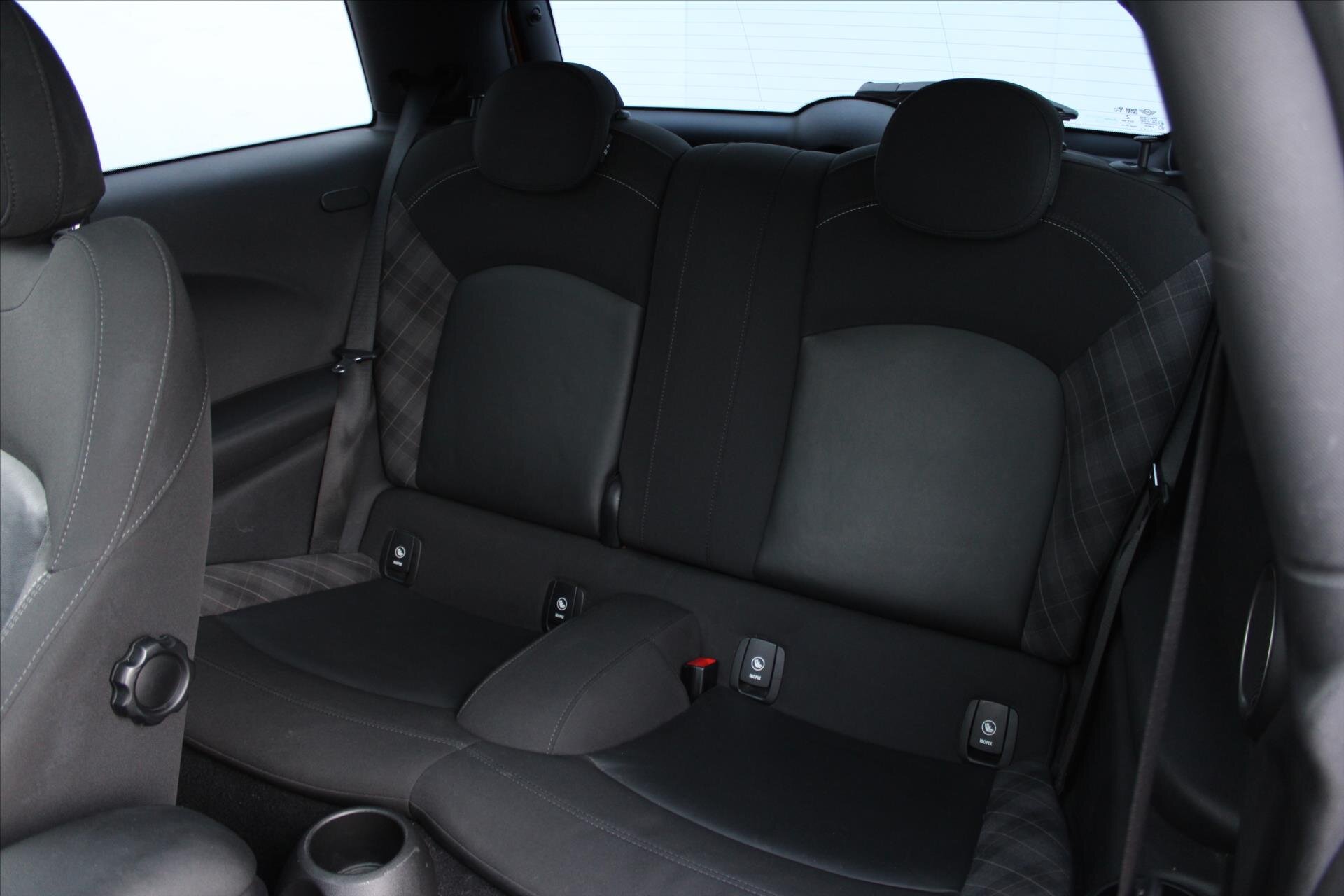 Mini Cooper S Hatchback 2,0 l 141 kw