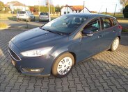 Ford Focus Hatchback 999,0 74 kw