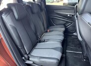 Peugeot 5008 SUV 1,2 l 96 kw