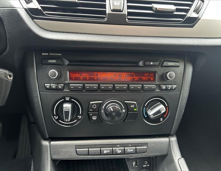 BMW X1 Kombi 2,0 l 105 kw