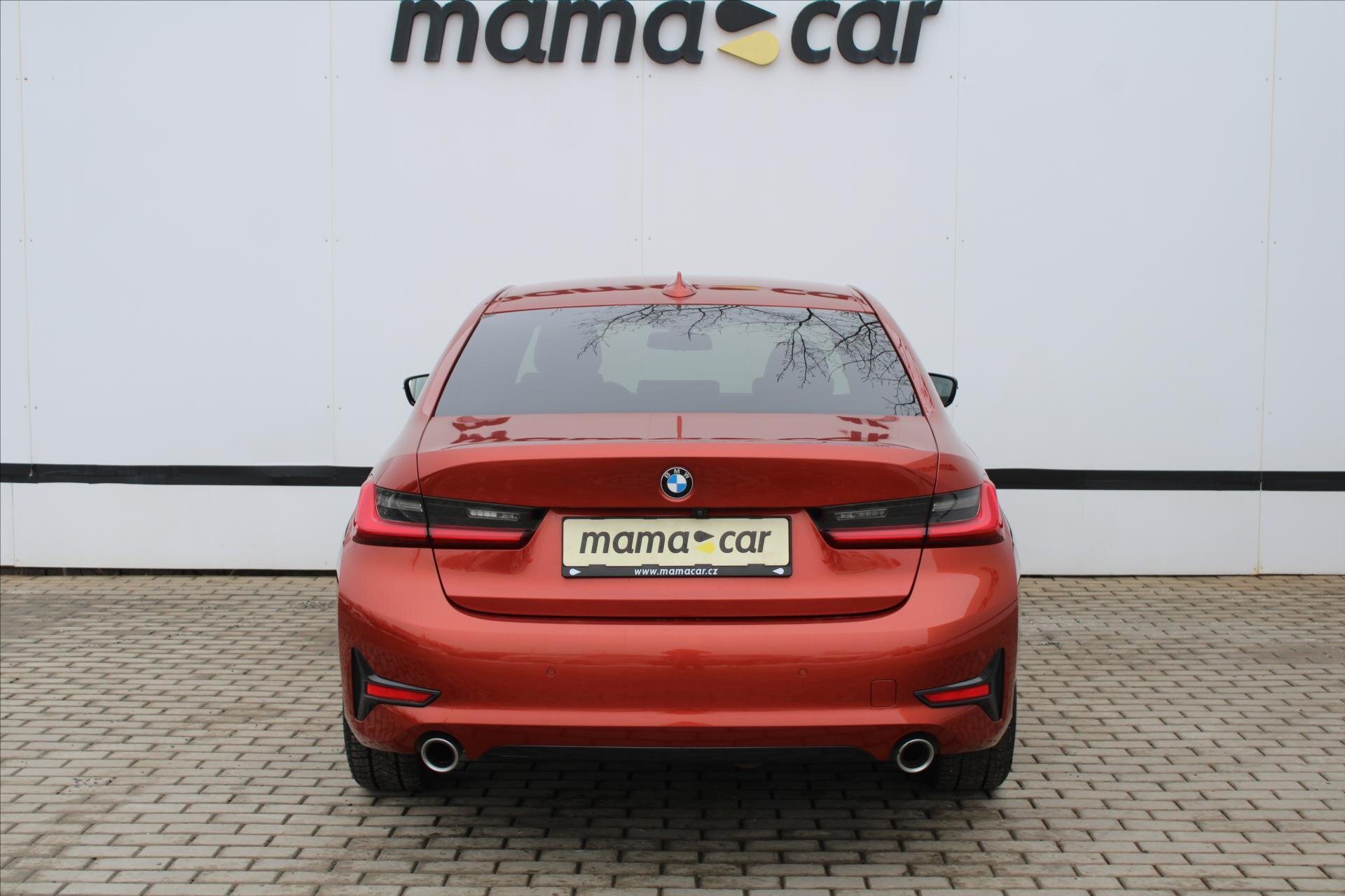 BMW Řada 3 Sedan / Limuzína 2,0 l 140 kw