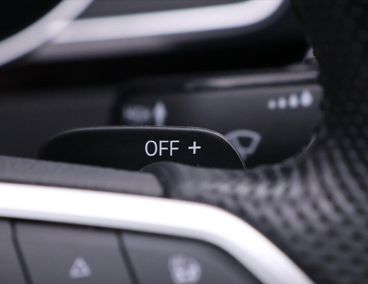 Volkswagen Passat Kombi 2,0 l 140 kw