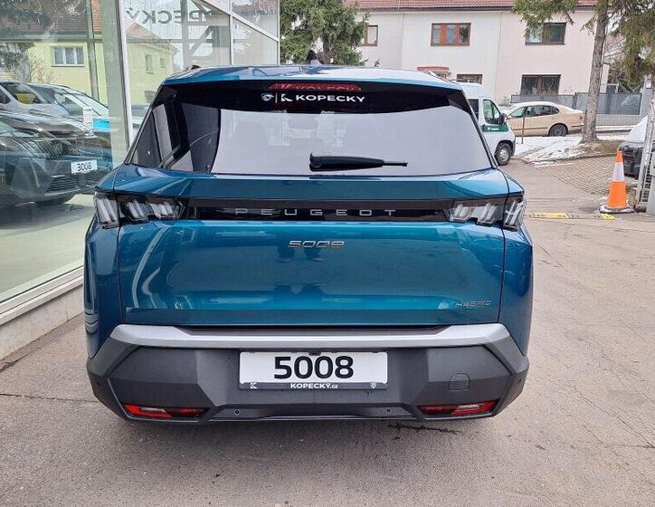 Peugeot 5008 SUV / Terénní 1,2 l 107 kw
