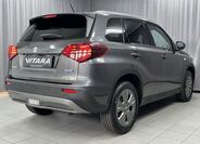 Suzuki Vitara 8