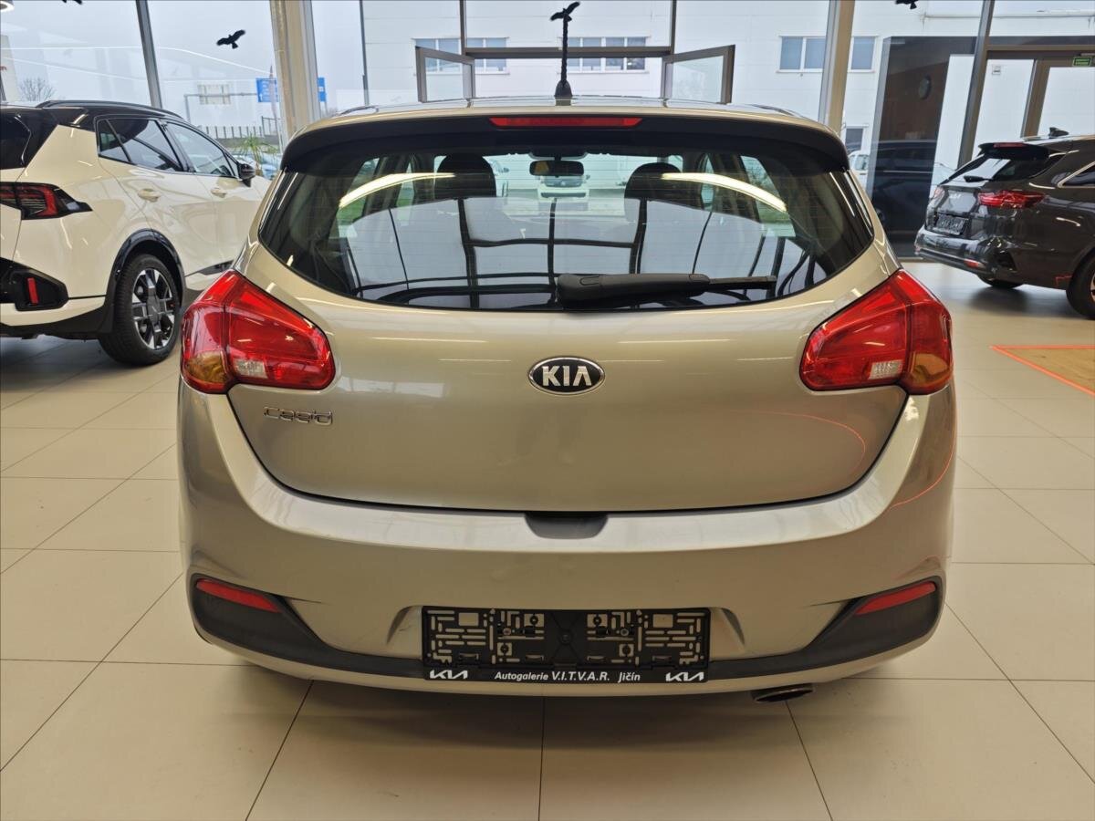 KIA Ceed Hatchback 1,4 l 73 kw