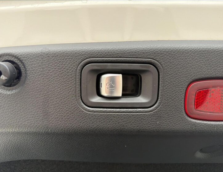 Mercedes-Benz CLS 28