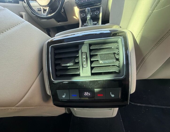 Škoda Superb Kombi 2,0 l 140 kw