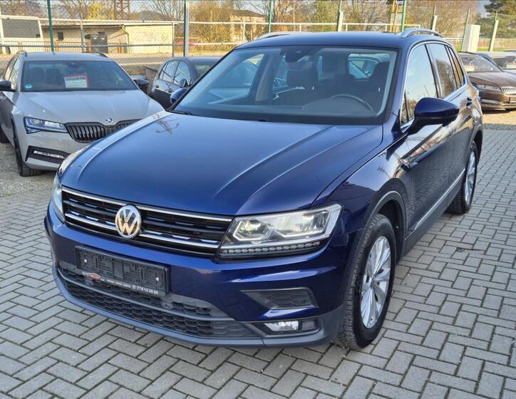 Volkswagen Tiguan 1