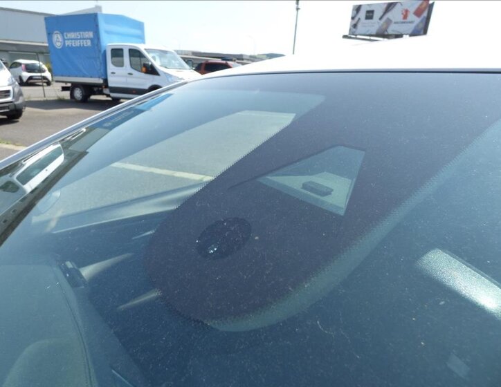 Opel Insignia Hatchback 2,0 l 125 kw