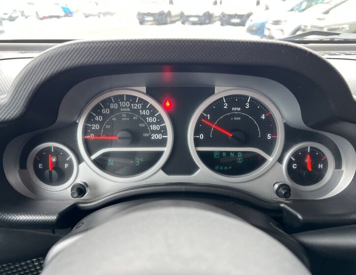 Jeep Wrangler SUV 2,8 l 130 kw