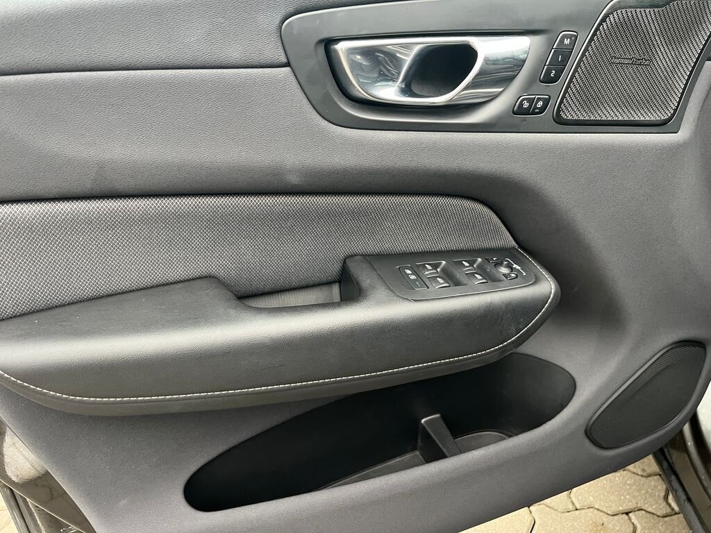 Volvo XC60 SUV 2,0 l 140 kw