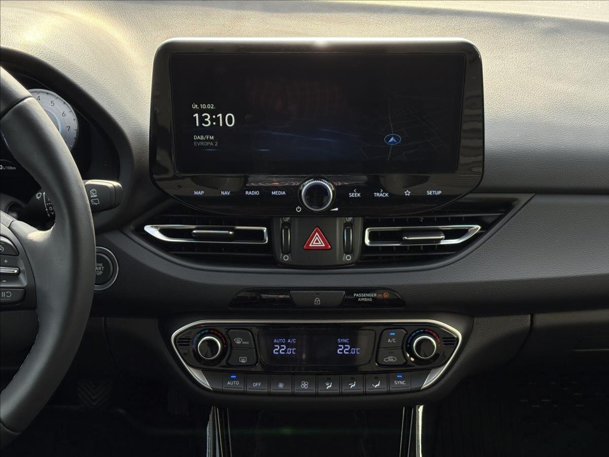 Hyundai i30 Hatchback 1,5 l 70 kw