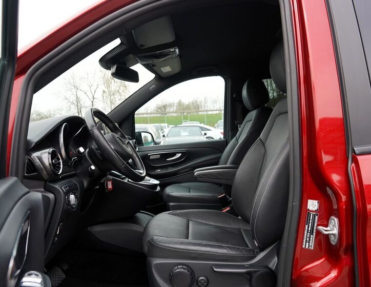 Mercedes-Benz Třídy V MPV 2,0 l 176 kw