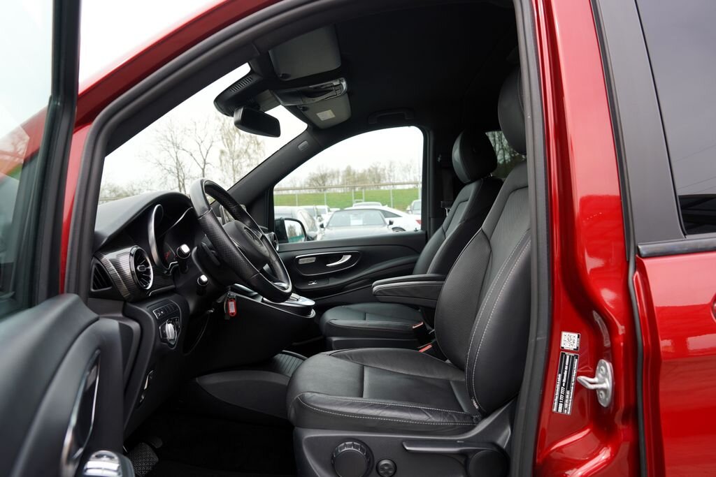 Mercedes-Benz Třídy V MPV 2,0 l 176 kw