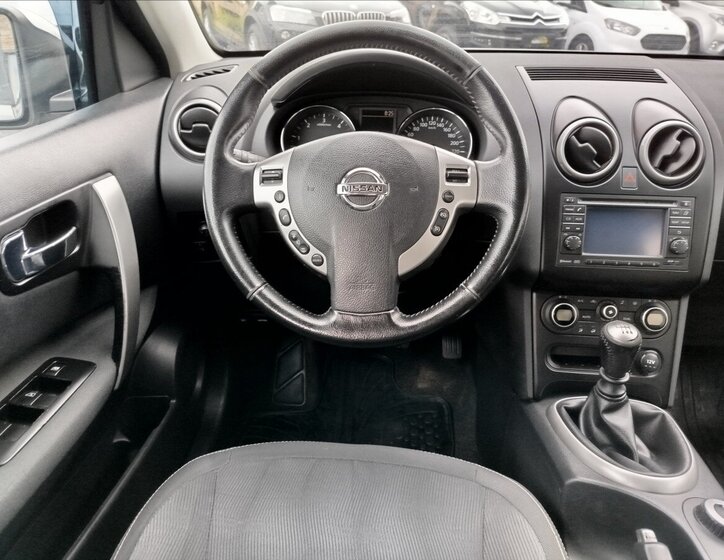 Nissan Qashqai 16