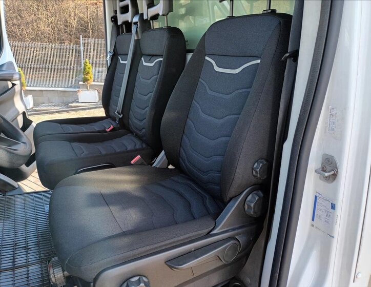 Iveco Daily Skříň 3,0 l 132 kw