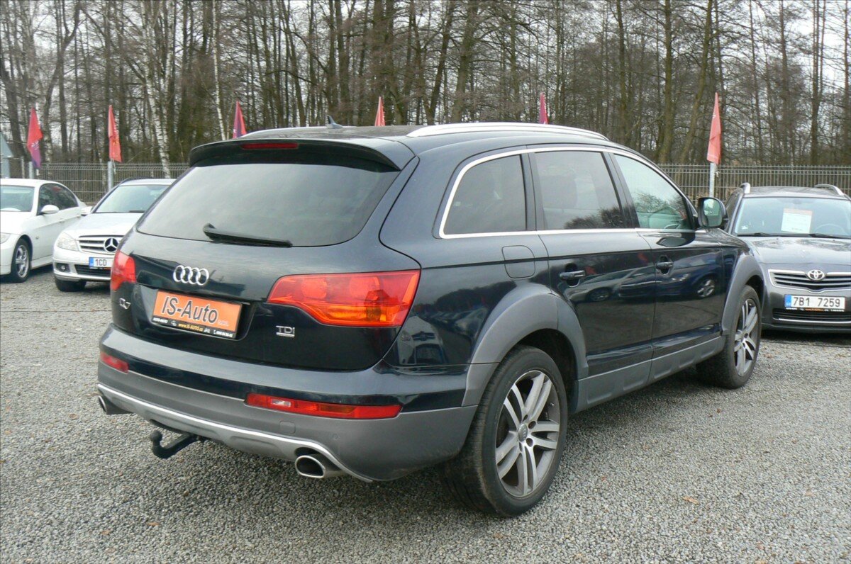 Audi Q7 SUV / Terénní 3,0 l 176 kw