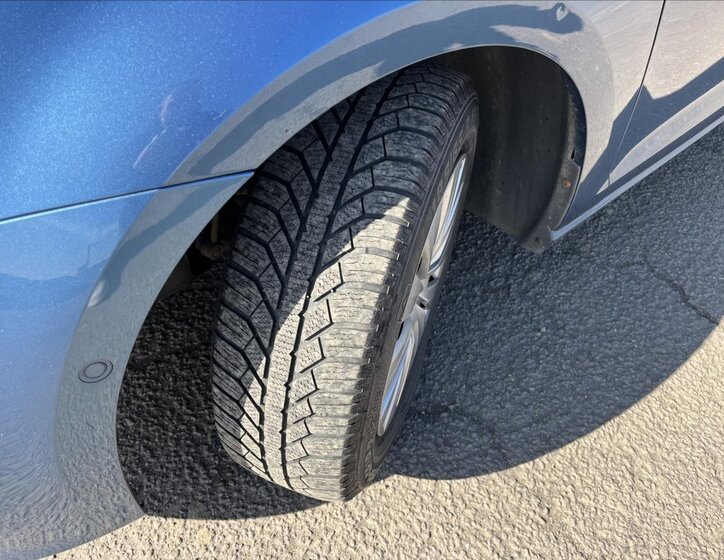 Volkswagen Golf Kombi 1,6 l 81 kw