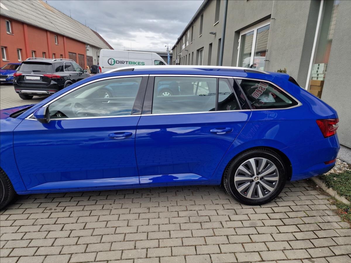 Škoda Superb Kombi 1,5 l 110 kw