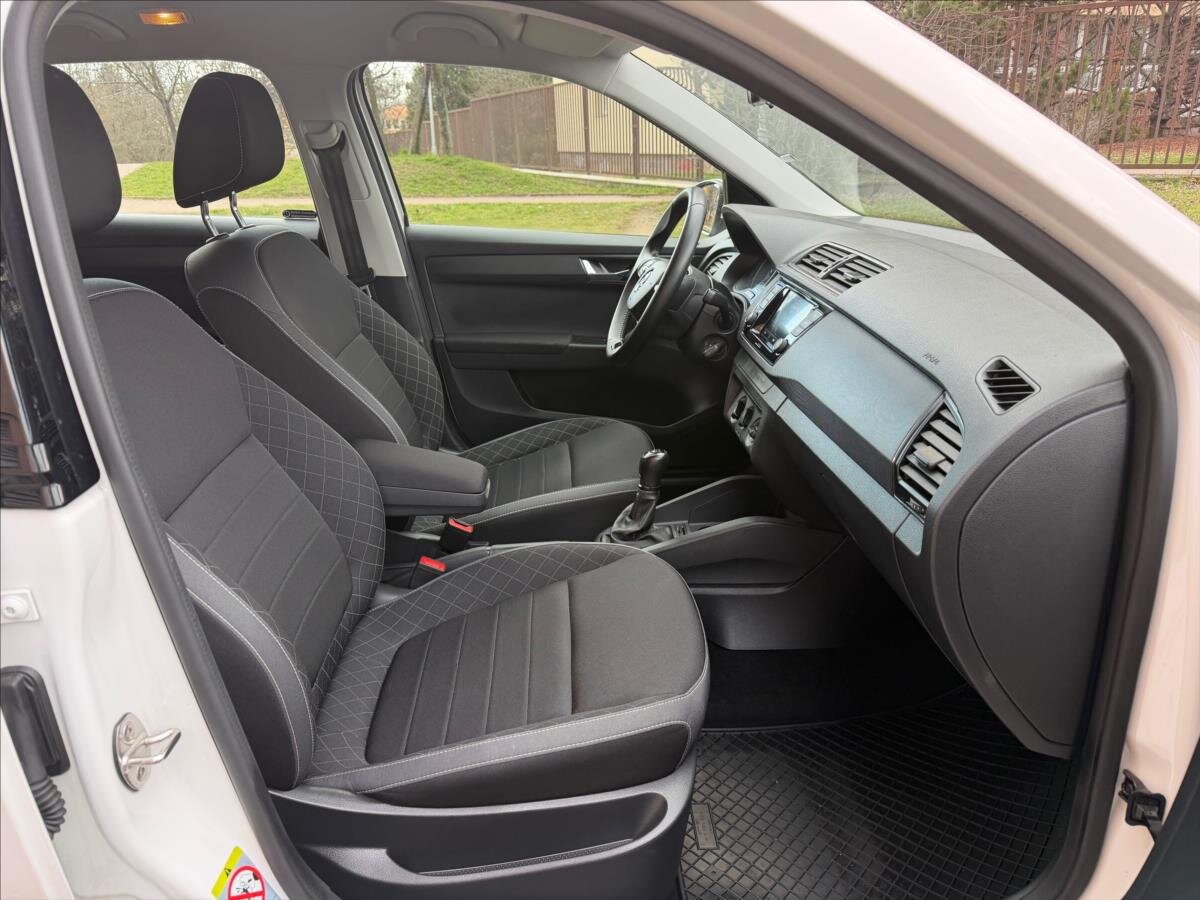 Škoda Fabia Hatchback 999,0 70 kw