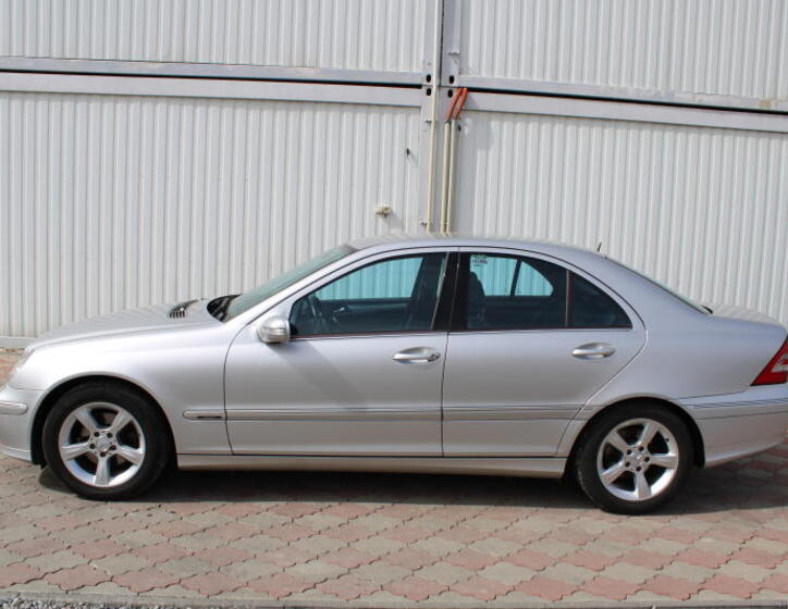 Mercedes-Benz Třídy C 6