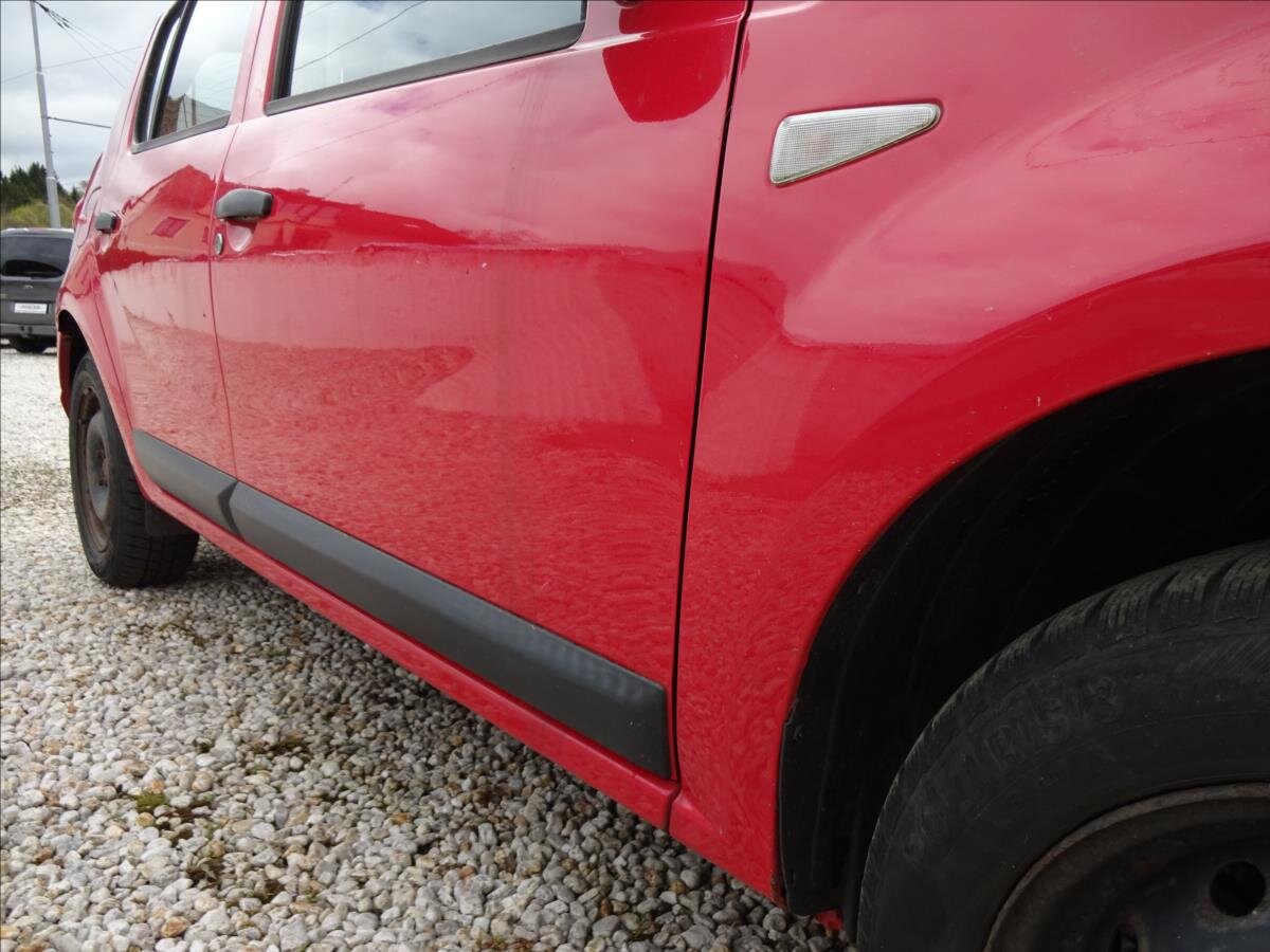 Dacia Sandero Hatchback 1,4 l 55 kw