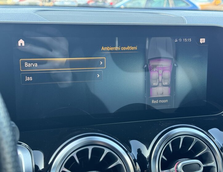 Mercedes-Benz GLB SUV / Terénní 2,0 l 110 kw