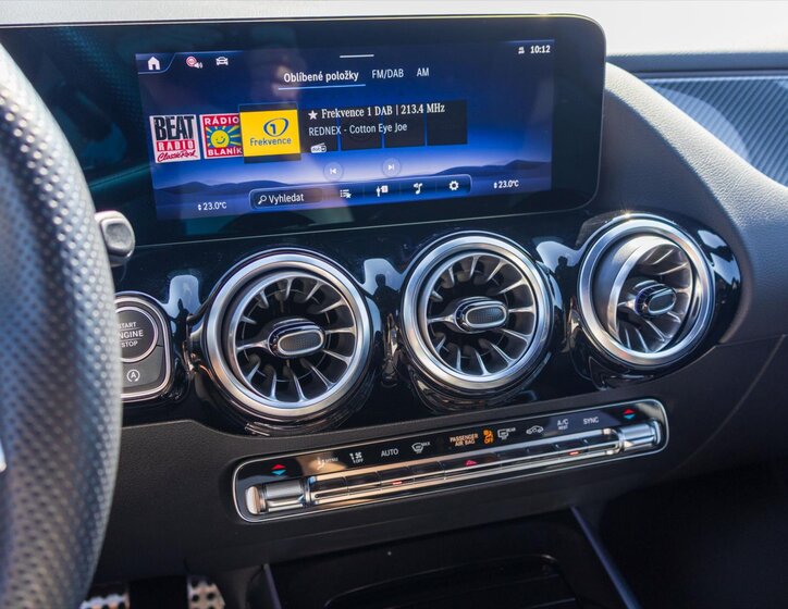 Mercedes-Benz GLA SUV 2,0 l 110 kw