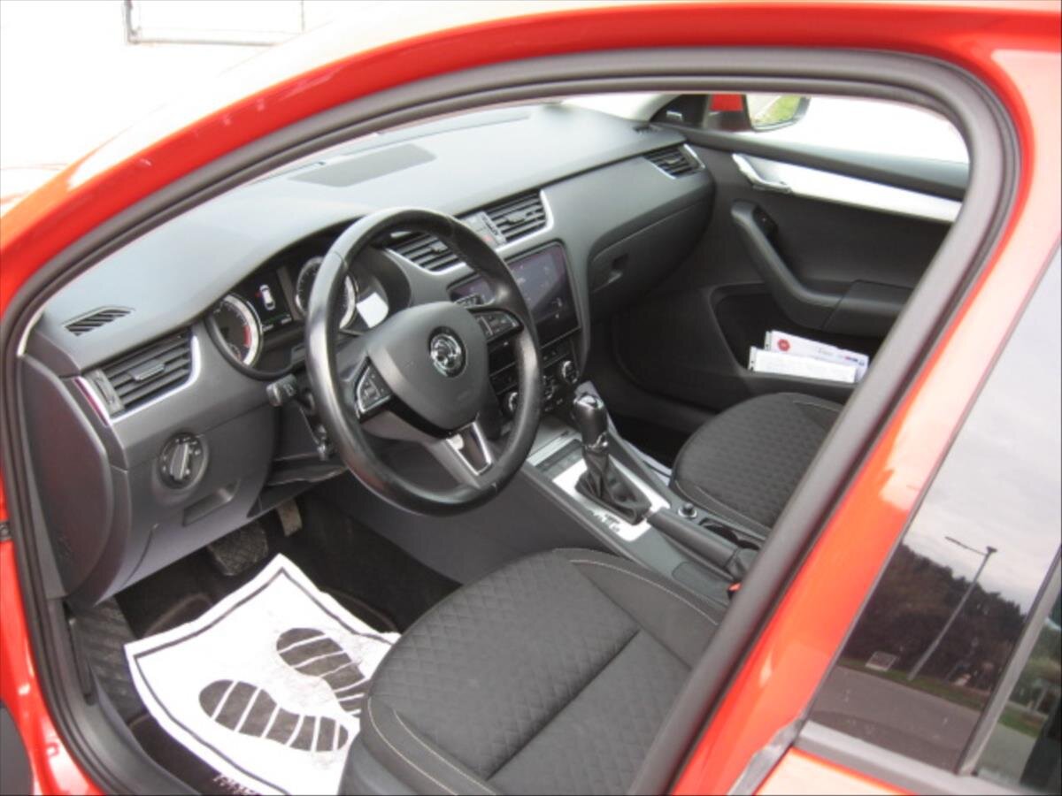 Škoda Octavia Kombi 2,0 l 110 kw