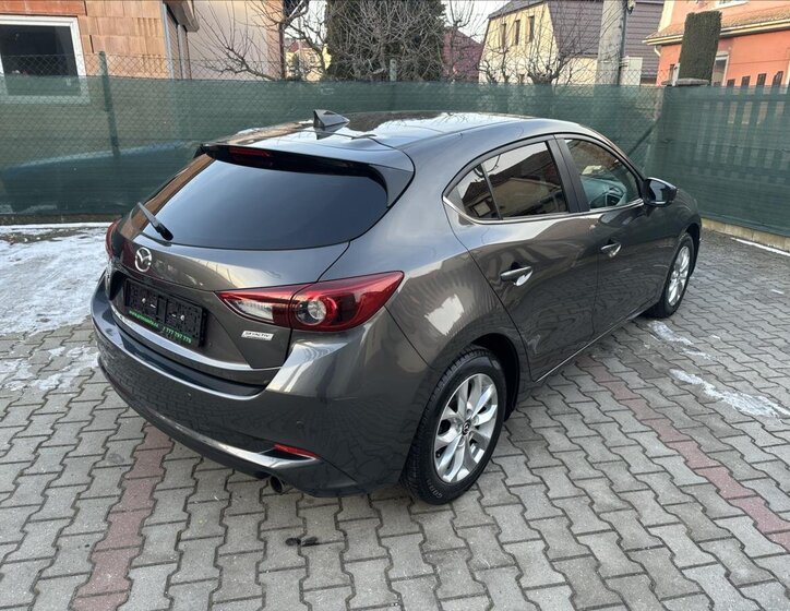 Mazda 3 Hatchback 2,0 l 88 kw