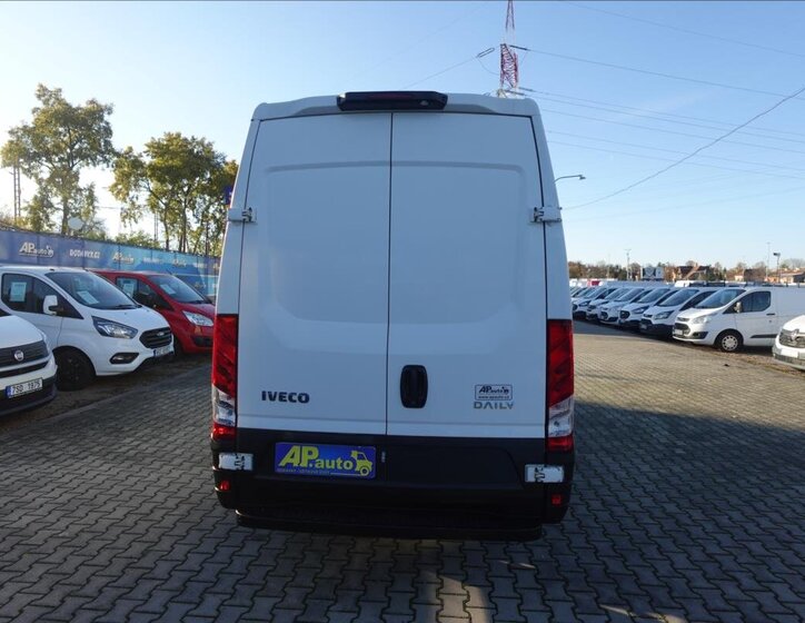 Iveco Daily Ostatní 2,3 l 100 kw