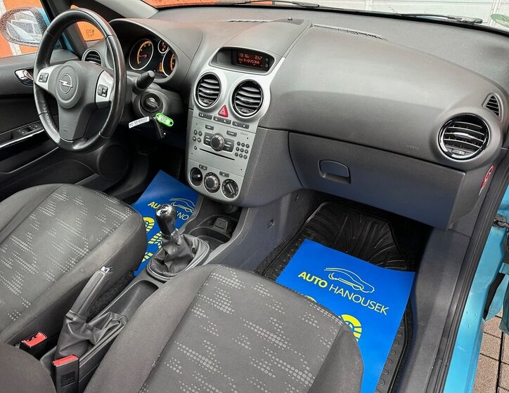 Opel Corsa Hatchback 1,4 l 64 kw