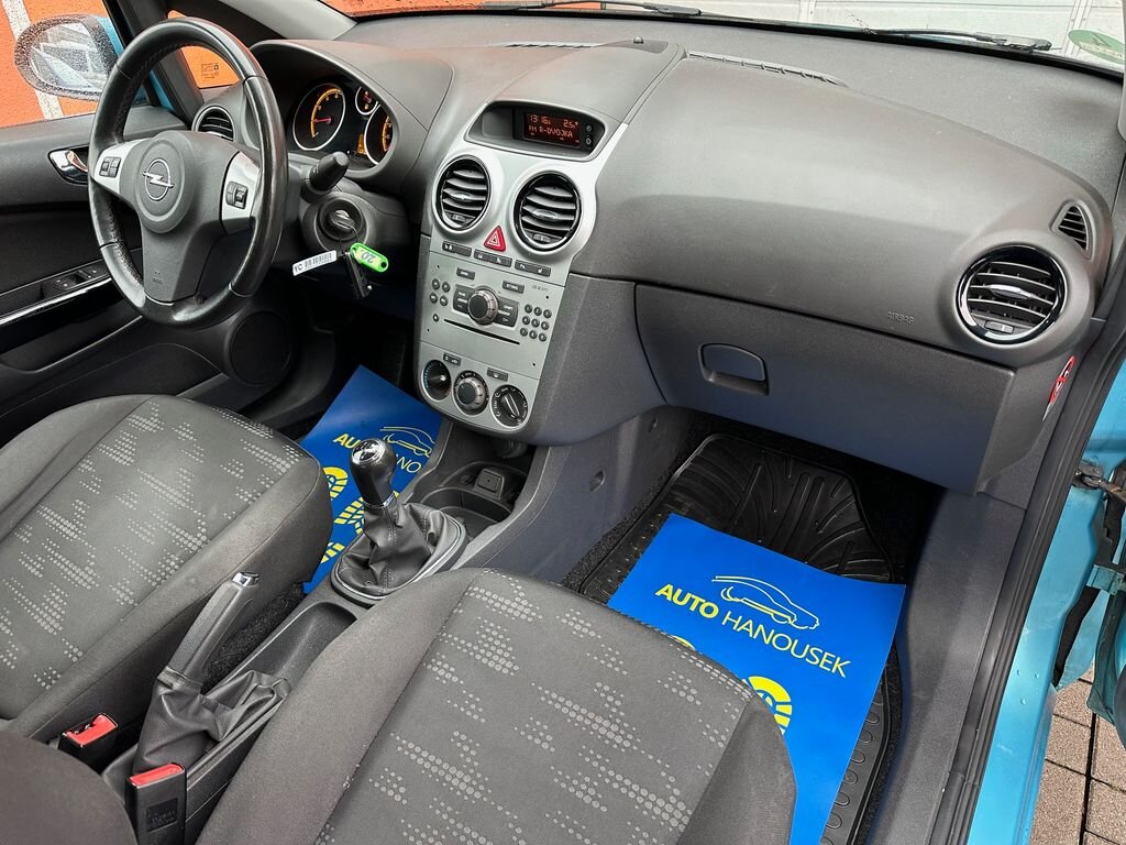 Opel Corsa Hatchback 1,4 l 64 kw