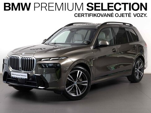 BMW X7 SUV / Terénní 3,0 l 259 kw