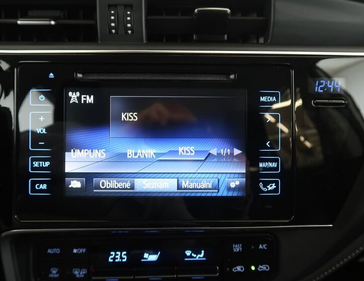 Toyota Auris Kombi 1,6 l 97 kw