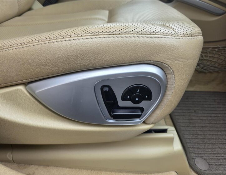 Mercedes-Benz GL SUV / Terénní 3,0 l 165 kw