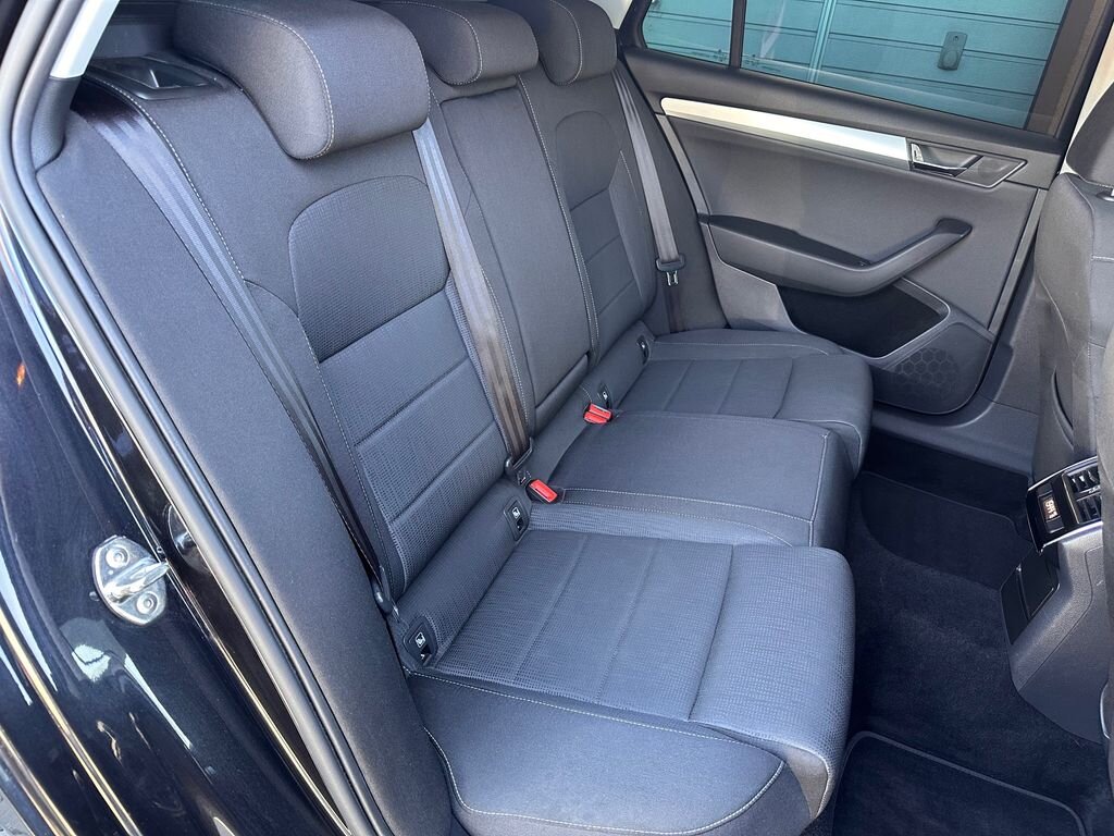 Škoda Superb Kombi 1,6 l 88 kw