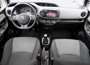 Toyota Yaris 12