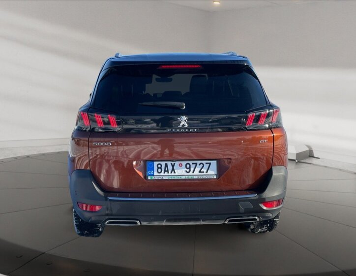 Peugeot 5008 SUV 2,0 l 130 kw