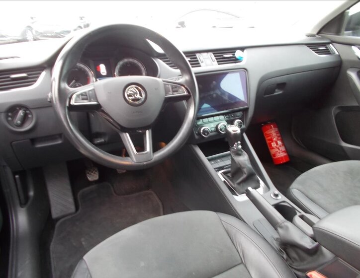 Škoda Octavia Kombi 1,6 l 85 kw