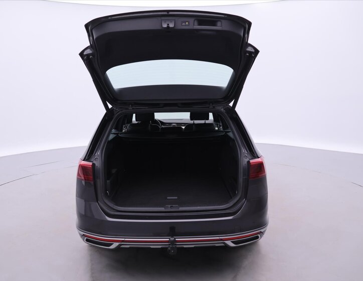 Volkswagen Passat Kombi 2,0 l 140 kw