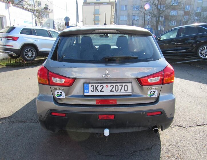 Mitsubishi ASX SUV / Terénní 1,8 l 110 kw