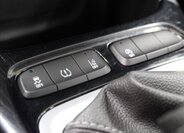 Opel Crossland X SUV 1,2 l 61 kw