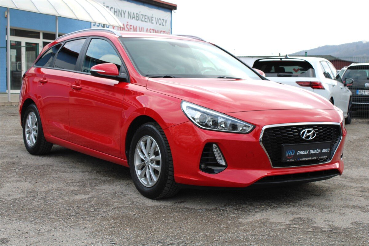 Hyundai i30 Kombi 998,0 88 kw