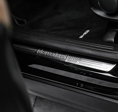 Mercedes-Benz GLA 17