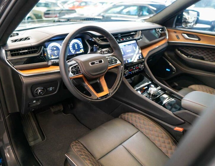 Jeep Grand Cherokee 15