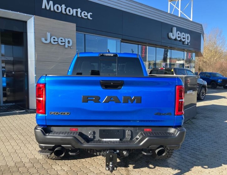 Dodge RAM Pick-up 3,0 l 403 kw